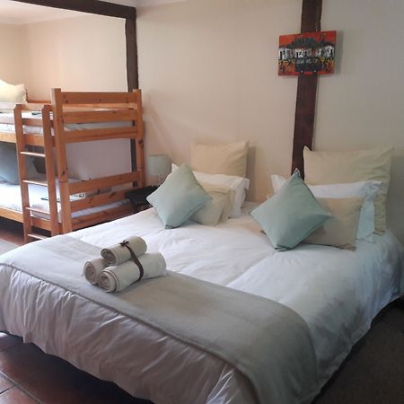 The Village Lodge Stormsrivier Buitenkant foto